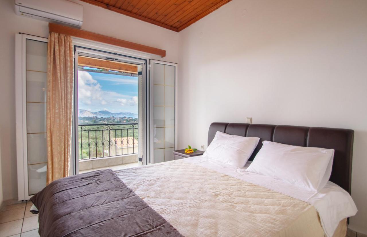 Family Private Homes & Sea View Lithakia  Buitenkant foto