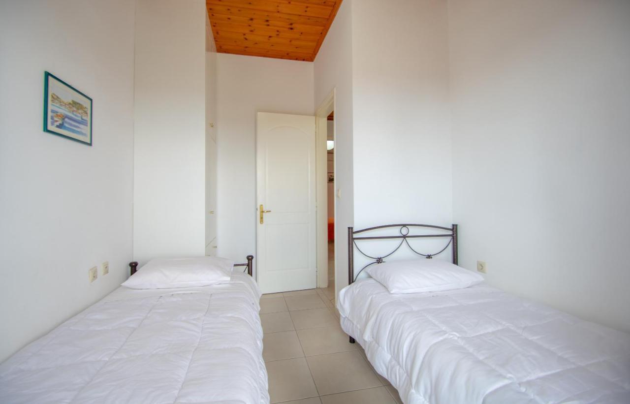 Family Private Homes & Sea View Lithakia  Buitenkant foto