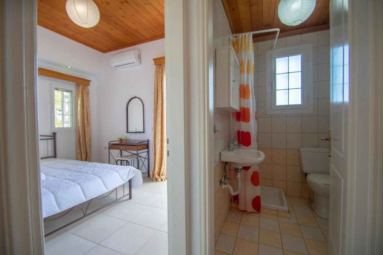 Family Private Homes & Sea View Lithakia  Buitenkant foto