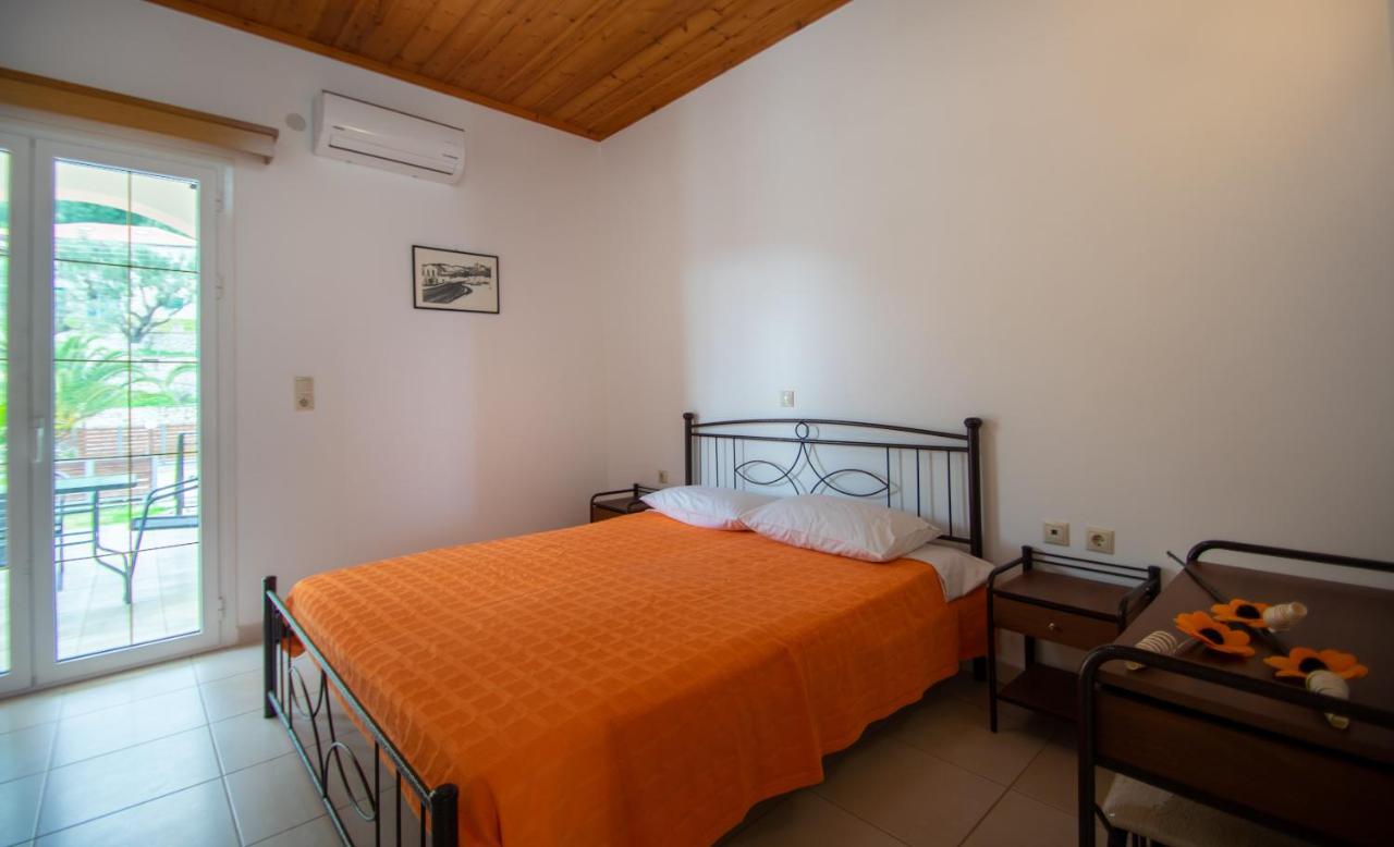 Family Private Homes & Sea View Lithakia  Buitenkant foto