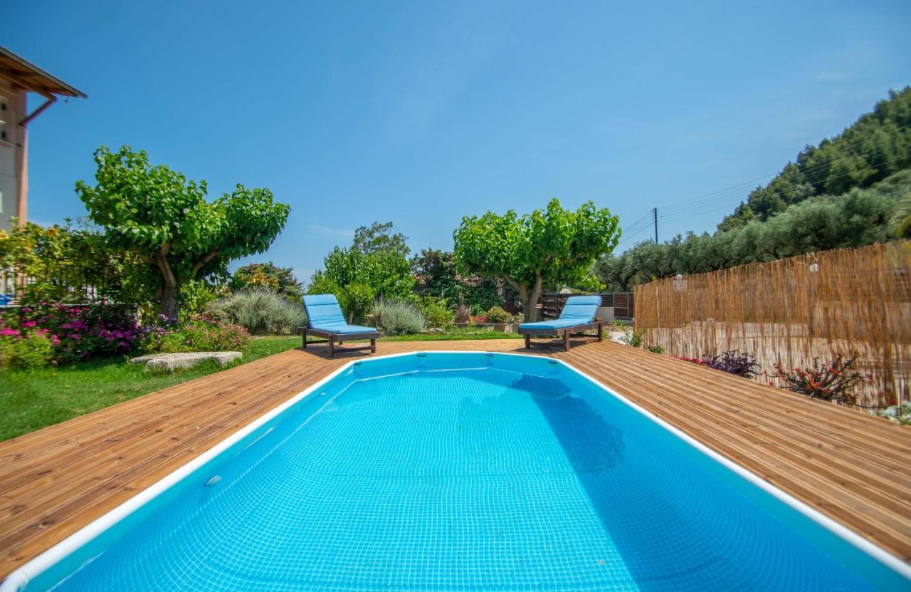 Family Private Homes & Sea View Lithakia  Buitenkant foto